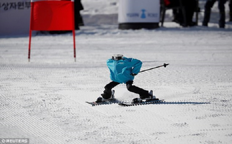 Turnamen Ski Khusus Robot Pertama Di Dunia Ada Di Korea