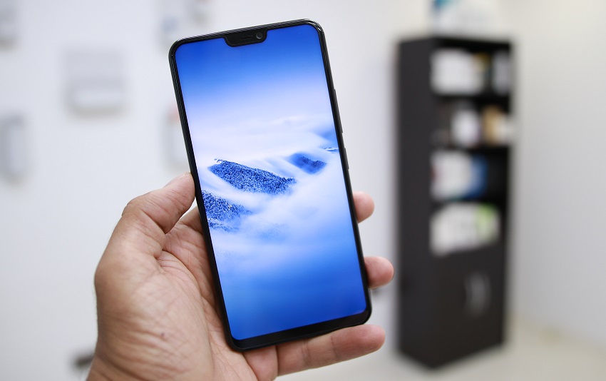 Ini Dia Spesifikasi dan Harga Vivo V9 di Indonesia