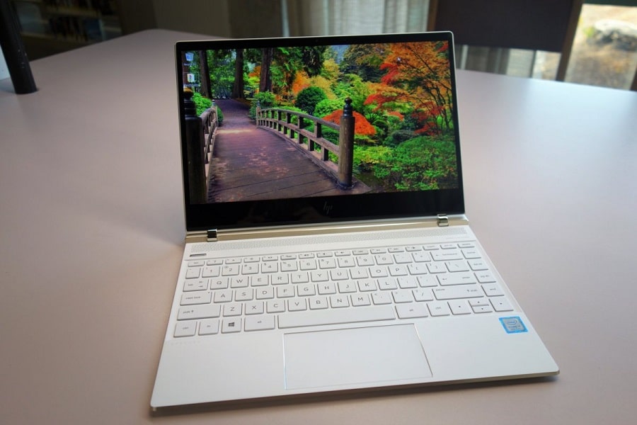 Spesifikasi Laptop HP Spectre 13 Ultrabook yang Memiliki Desain Super Tipis